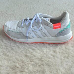 Womens Size 8 Adidas Sneakers